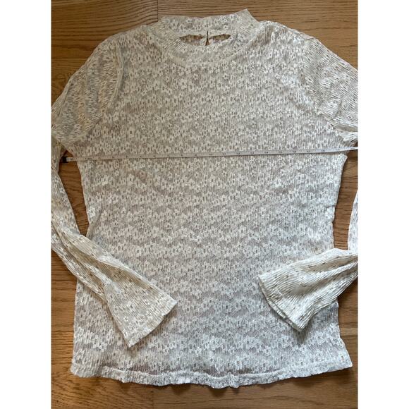 Anewsta Long Sleeve Sheer Lace Mock Neck Top - Picture 2 of 7